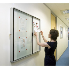 Nobo Bacheca per interni-fondo magnetico 8xA4 anta scorrevole
