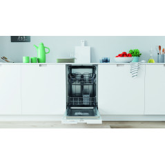 Indesit Lavastoviglie BI 45 cm classe E, 10 coperti, Push&Go, 46 dba