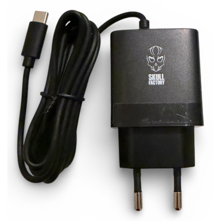 Skull Factory CARICATORE 30 W SWITCH 2