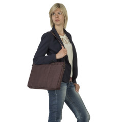 Rivacase 8335 BROWN borsa per laptop 39,6 cm (15.6") Valigetta ventiquattrore Marrone