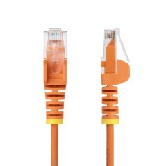StarTech.com Cavo Ethernet CAT6 Arancione da 1,5m Patch UTP con Plug RJ45 Antigroviglio e Rilievi di Trazione, Cavo Lan Slim in