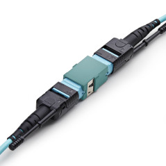 StarTech.com Accoppiatore MPO MTP, Adattatore per Fibra Multimodale OM3 OM4 MPO, Key Up-Key Down, Giunto Fibra Ottica
