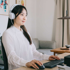 Logitech Zone Wired 2 Auricolare Cablato A Padiglione Musica e Chiamate USB Type-C / USB Type-A Bianco
