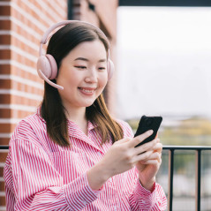 Logitech Zone Wireless 2 ES Auricolare Con cavo e senza cavo A Padiglione Musica e Chiamate USB tipo-C Bluetooth Rosa