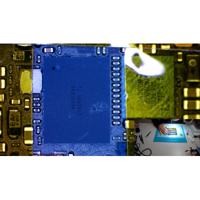 Riparazione scheda madre Iphone 5 5S 6 6S 7 8 IC TOUCH